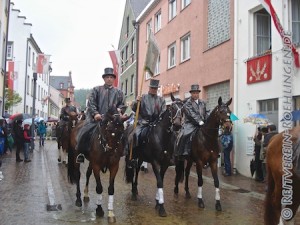 Unsere Blutreiter, leider alle sehr nass