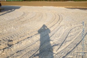 Diese Spuren hinterlies der LKW im Sand...