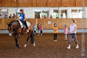 Voltigieren auf Caretina und Reiten auf Jacko...