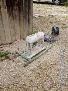 Ja, er ging ab. Das Pferd erhält einen neuen Kopf...