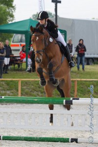 Katja Vaas auf ihrem Le Cheval im A-Springen